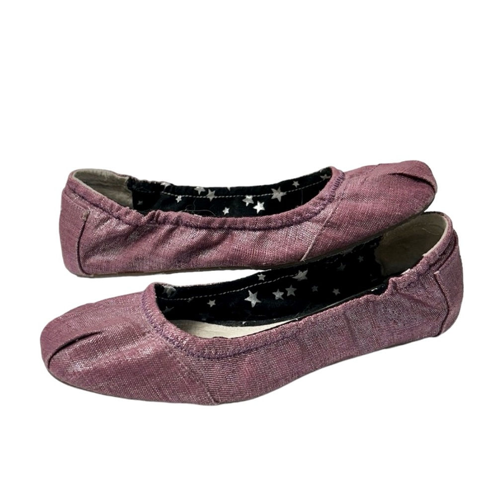 Tom’s muted mauve metallic ballet flats size 7.5